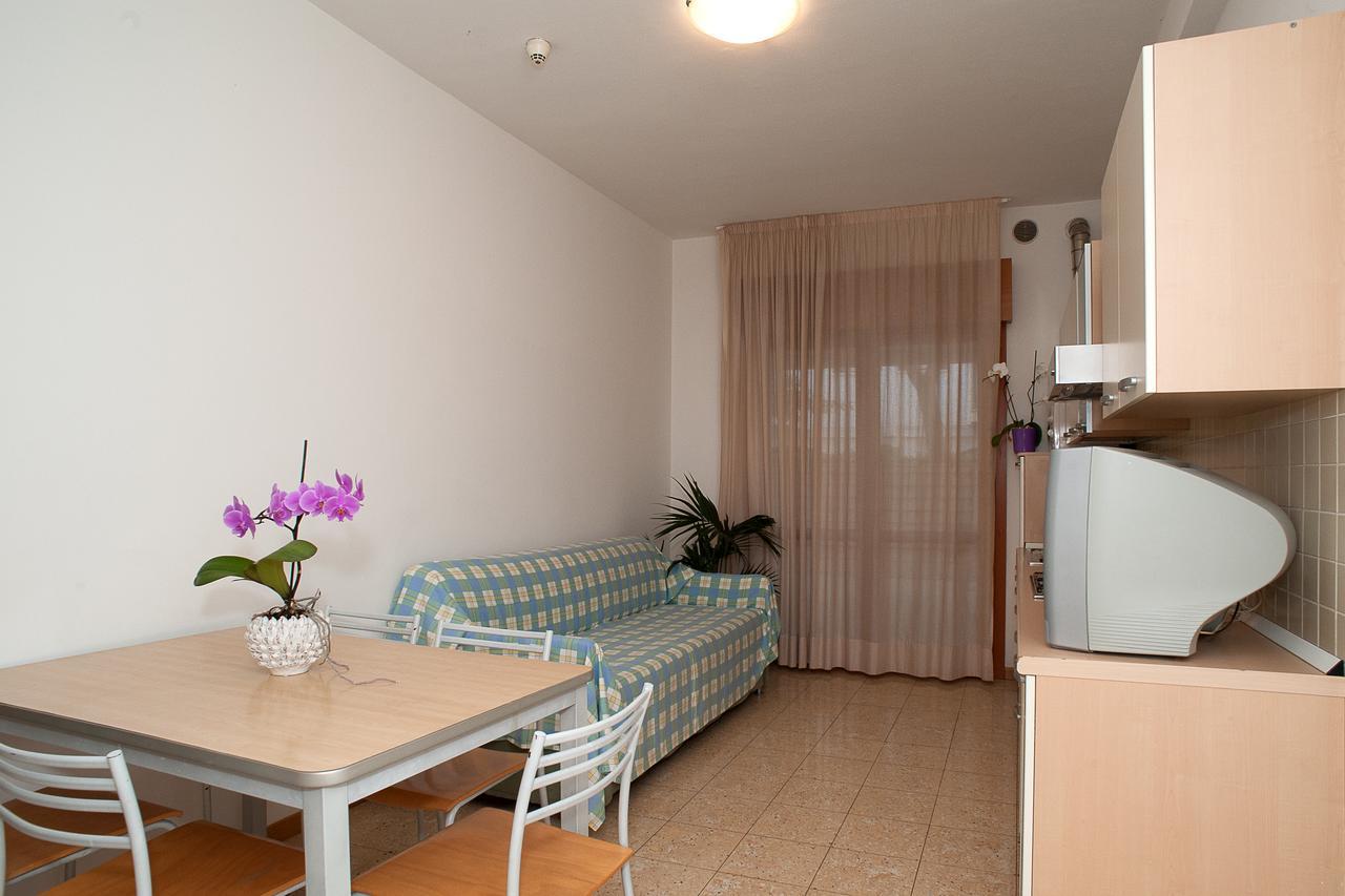 Residence Ca D'Oro Lido di Jesolo Eksteriør bilde