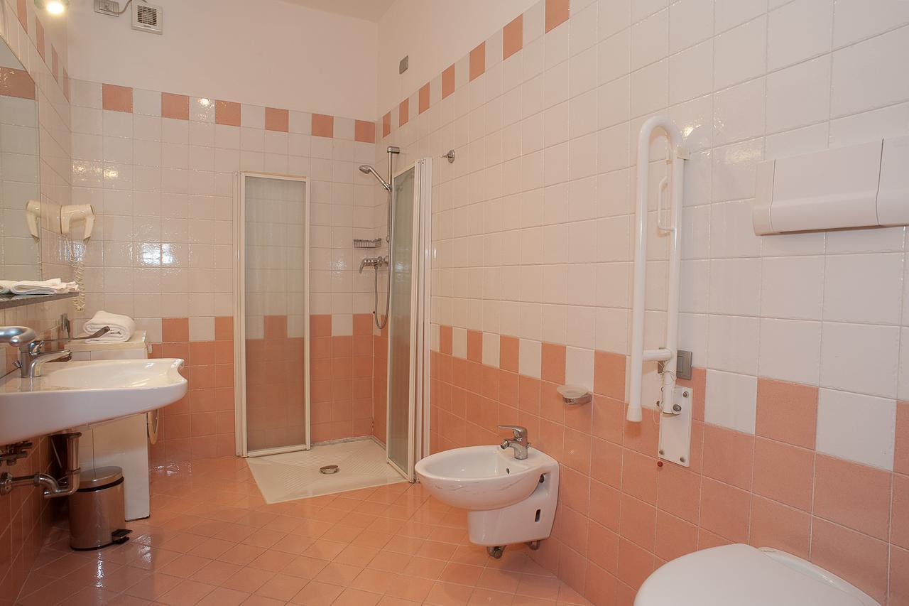 Residence Ca D'Oro Lido di Jesolo Eksteriør bilde