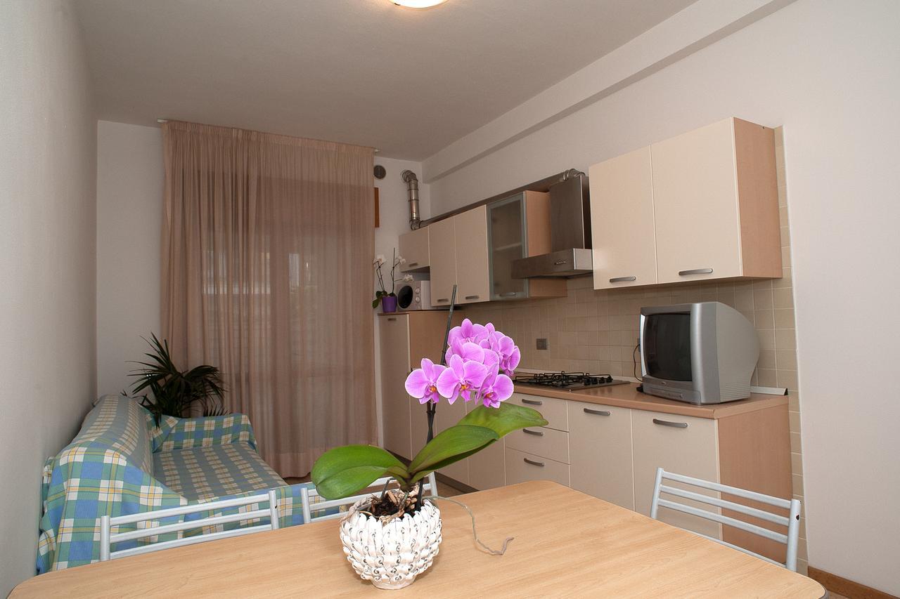Residence Ca D'Oro Lido di Jesolo Eksteriør bilde
