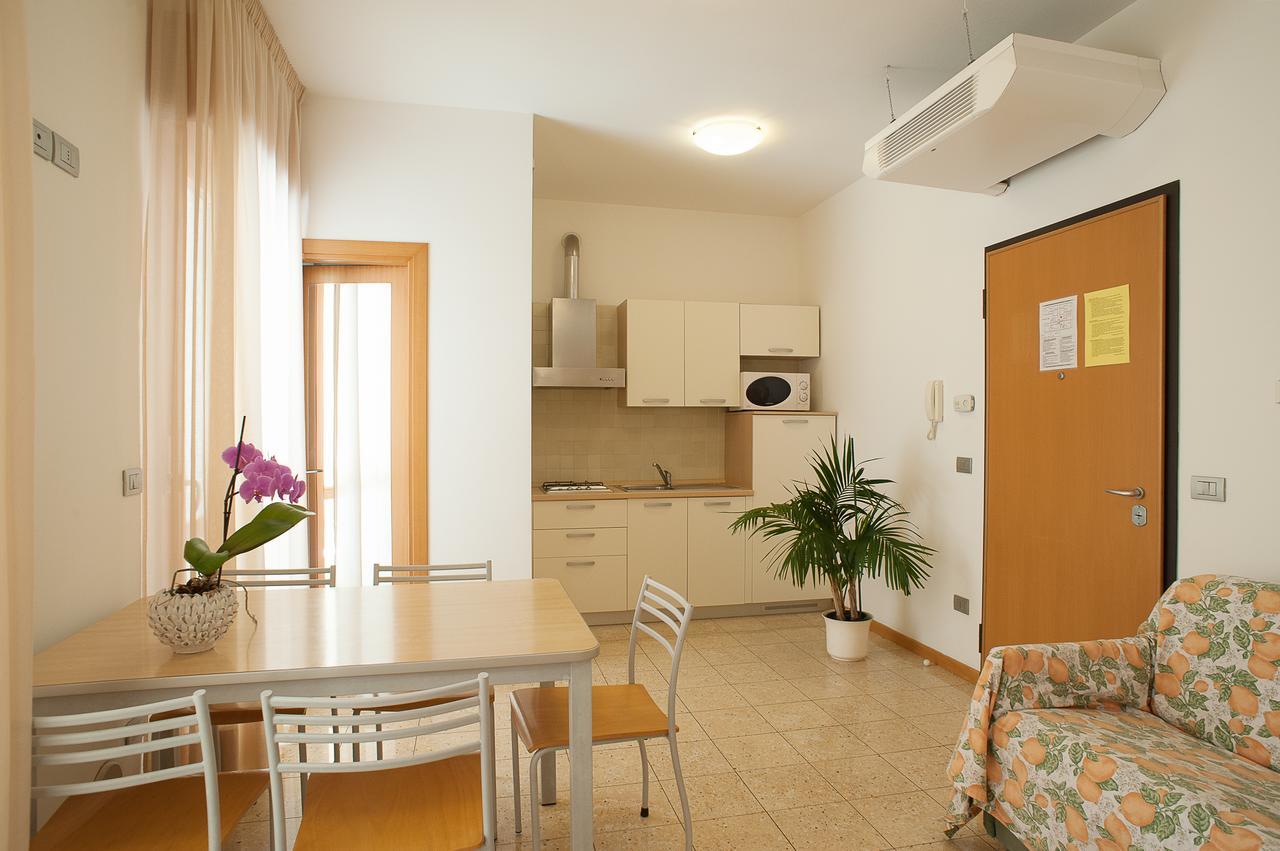 Residence Ca D'Oro Lido di Jesolo Eksteriør bilde